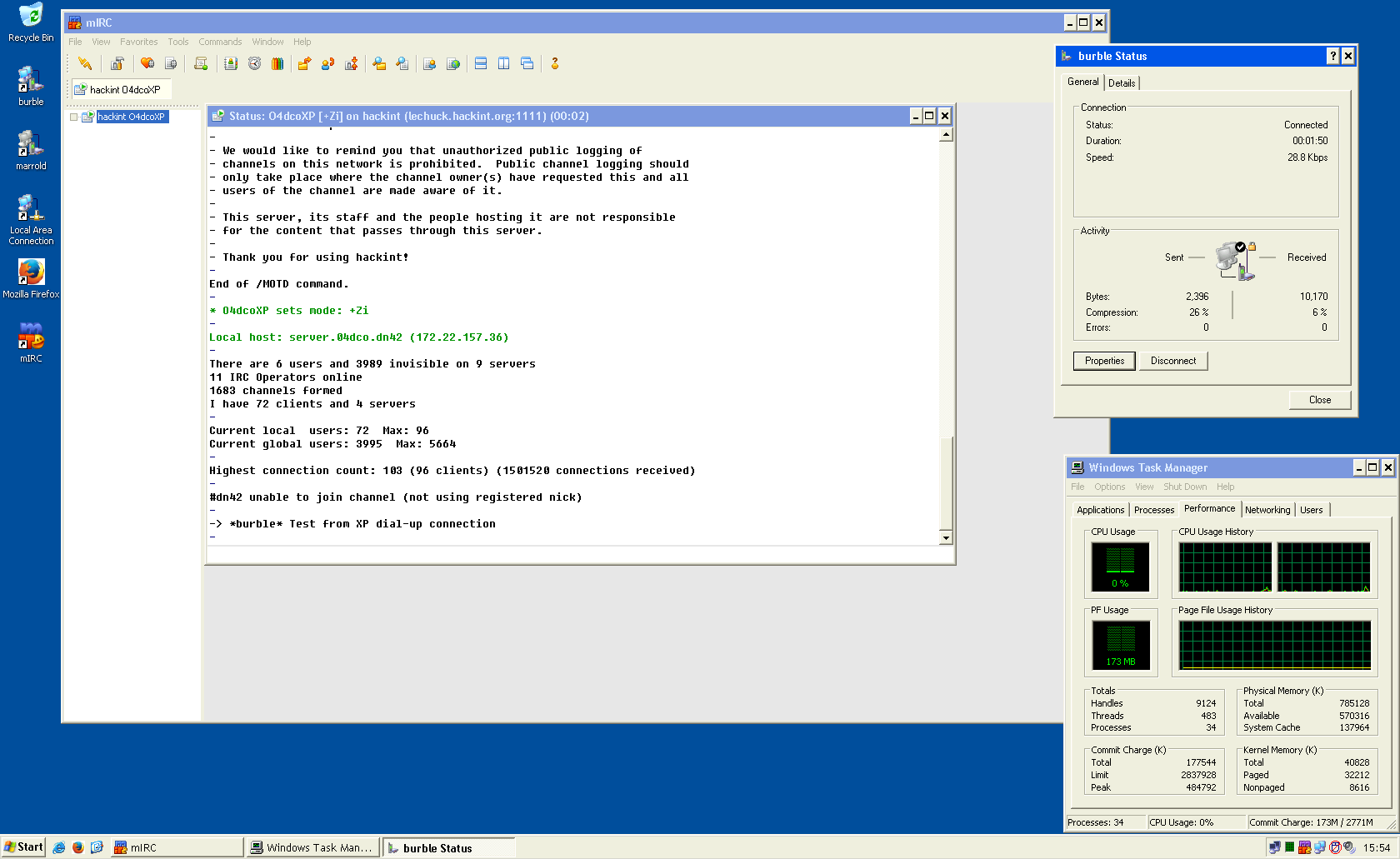Screenshot of Windows XP while chatting on a familiar client